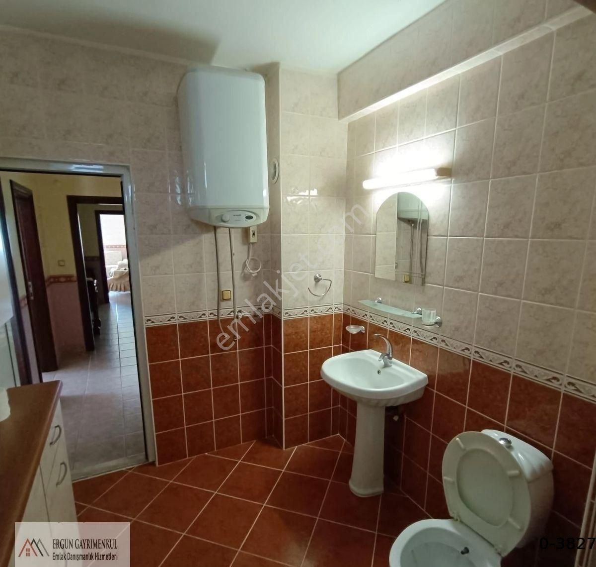 Pirireis Mahallesi 3+1 Geniş Oturumlu 190m2 Eşyalı Daire - Görsel 35