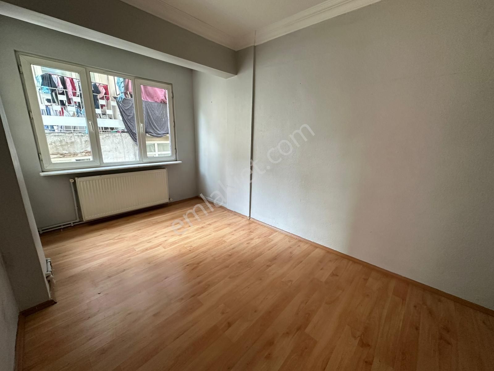 Metroya Yakın Ara Kat Balkonlu Ferah Aydınlık 2+1 Kiralık Daire - Görsel 5