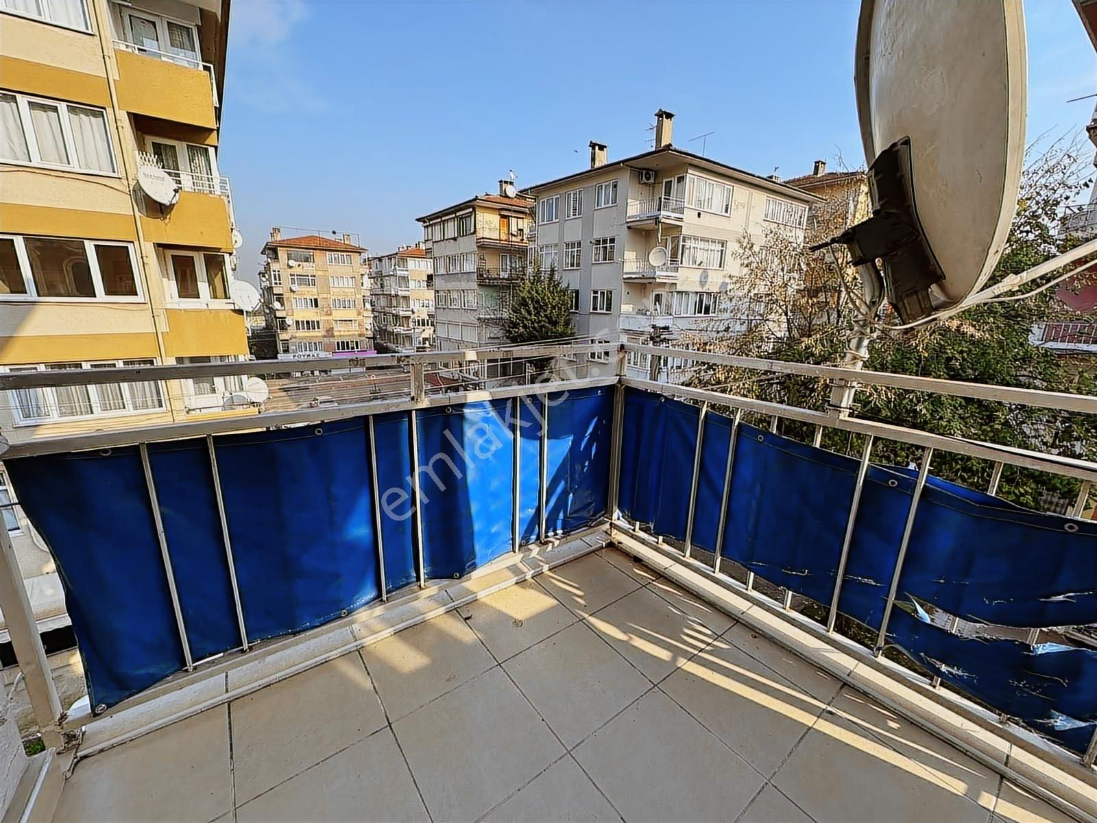 Metroya Yakın Ara Kat Balkonlu Ferah Aydınlık 2+1 Kiralık Daire - Görsel 7
