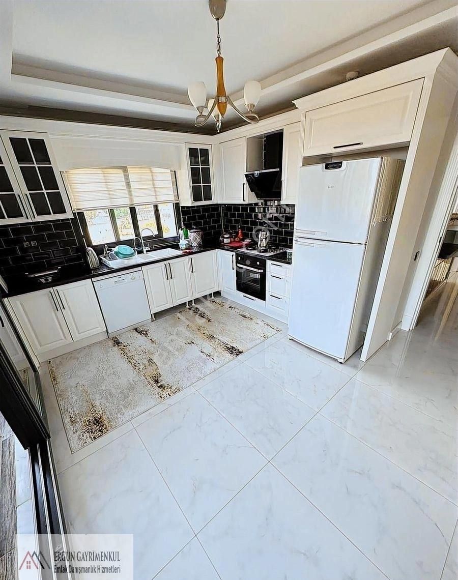 50. Yıl Mh Harika Lokasyonda Bulunan Geniş Oturumlu 3+1 Daire - Görsel 20