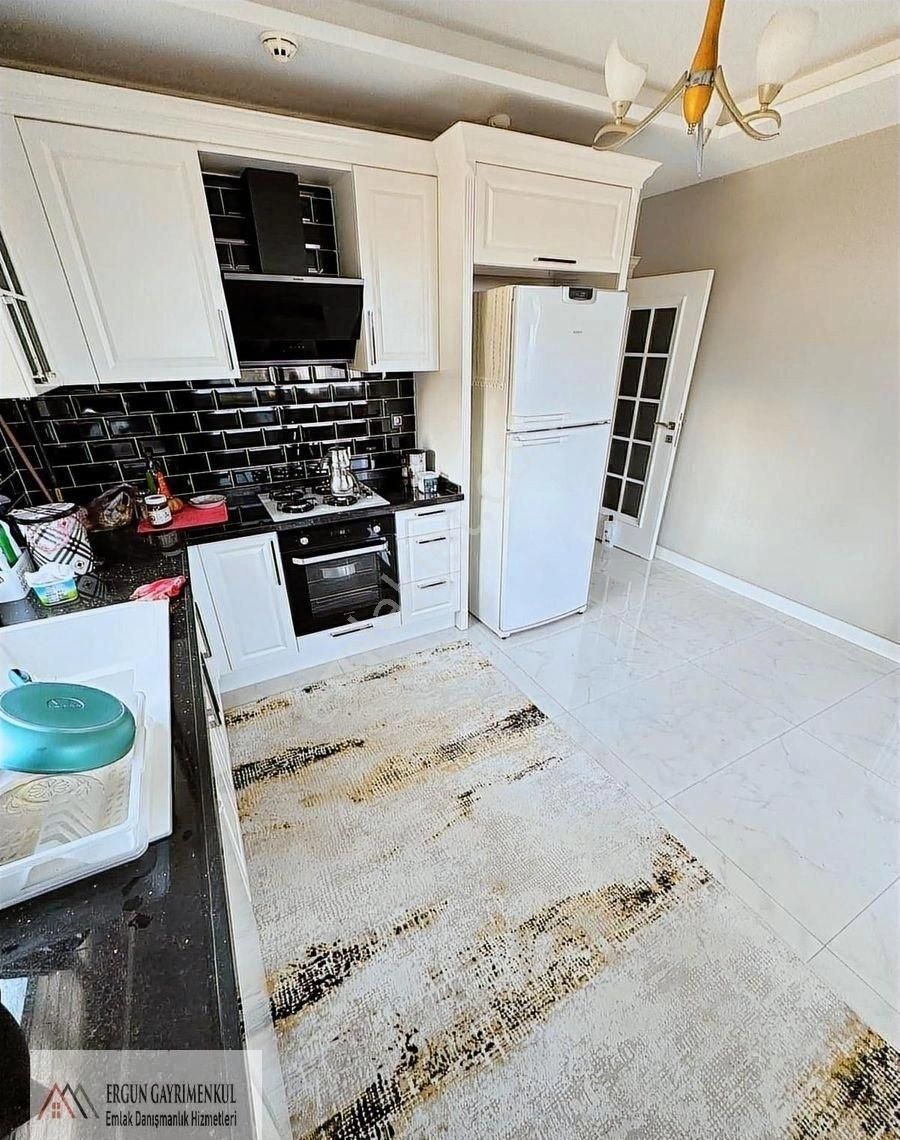 50. Yıl Mh Harika Lokasyonda Bulunan Geniş Oturumlu 3+1 Daire - Görsel 13