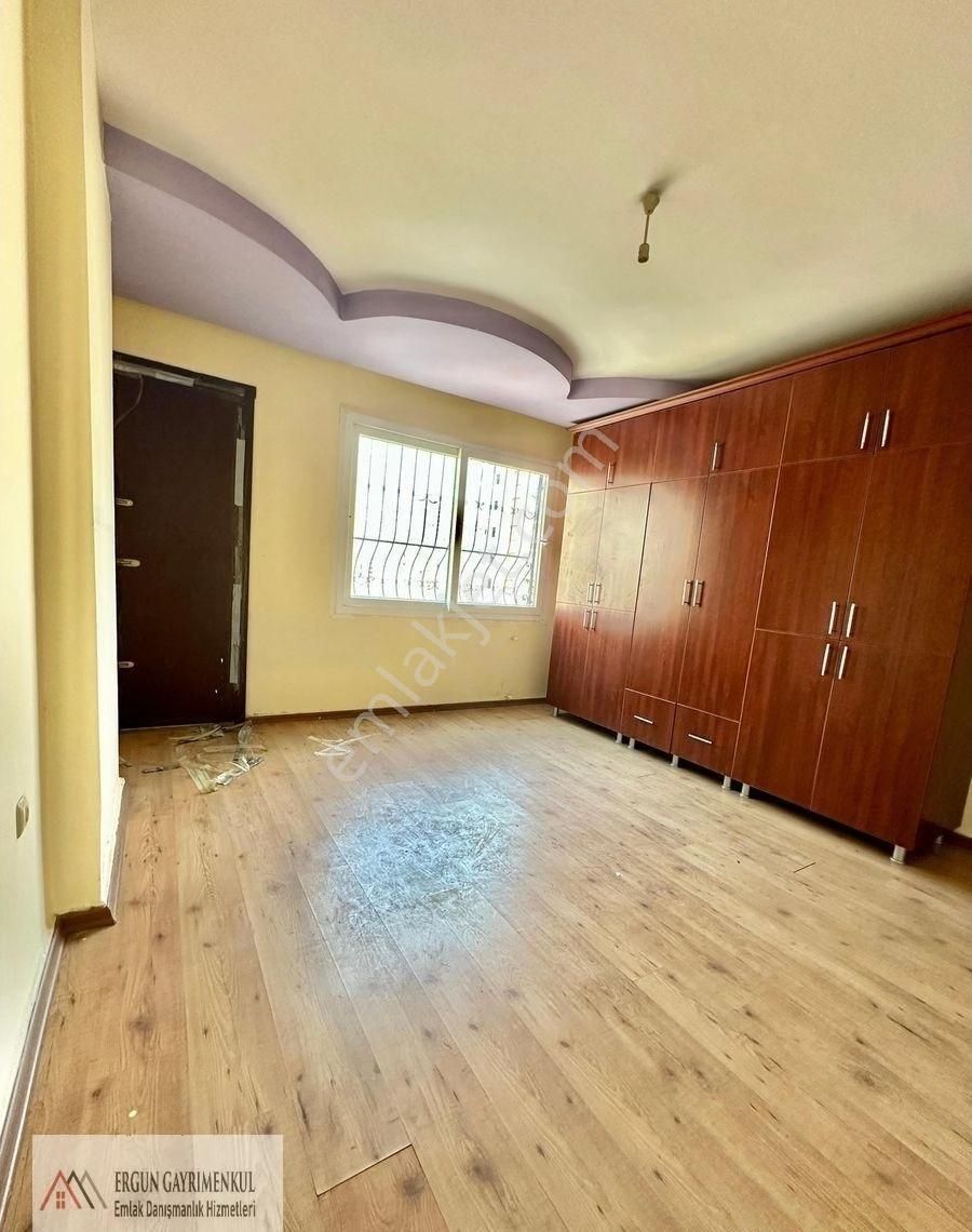 Harika Lokasyonda Bulunan 3+1 Geniş Oturumlu Havuzlu Site - Görsel 4