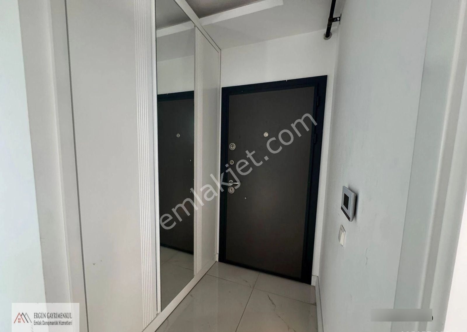 Ergün'den 50. Yıl'da Harika Lokasyonda Bulunan Satılık 3+1 Daire - Görsel 33