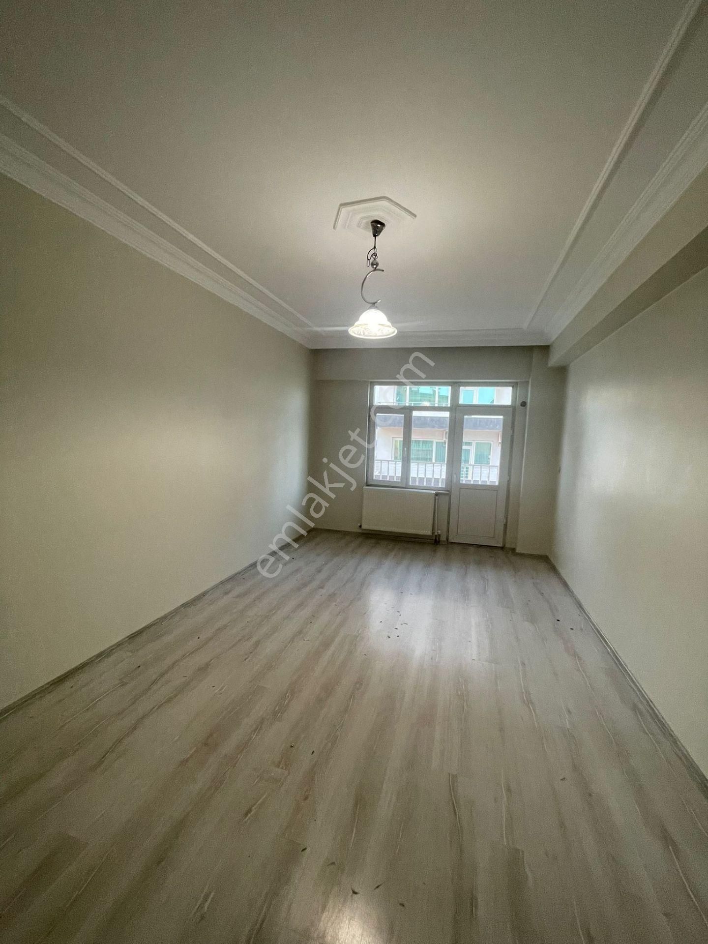 Yenişehir Hastane Caddesinde 4+1 Dublex Kiralık Daire - Görsel 7