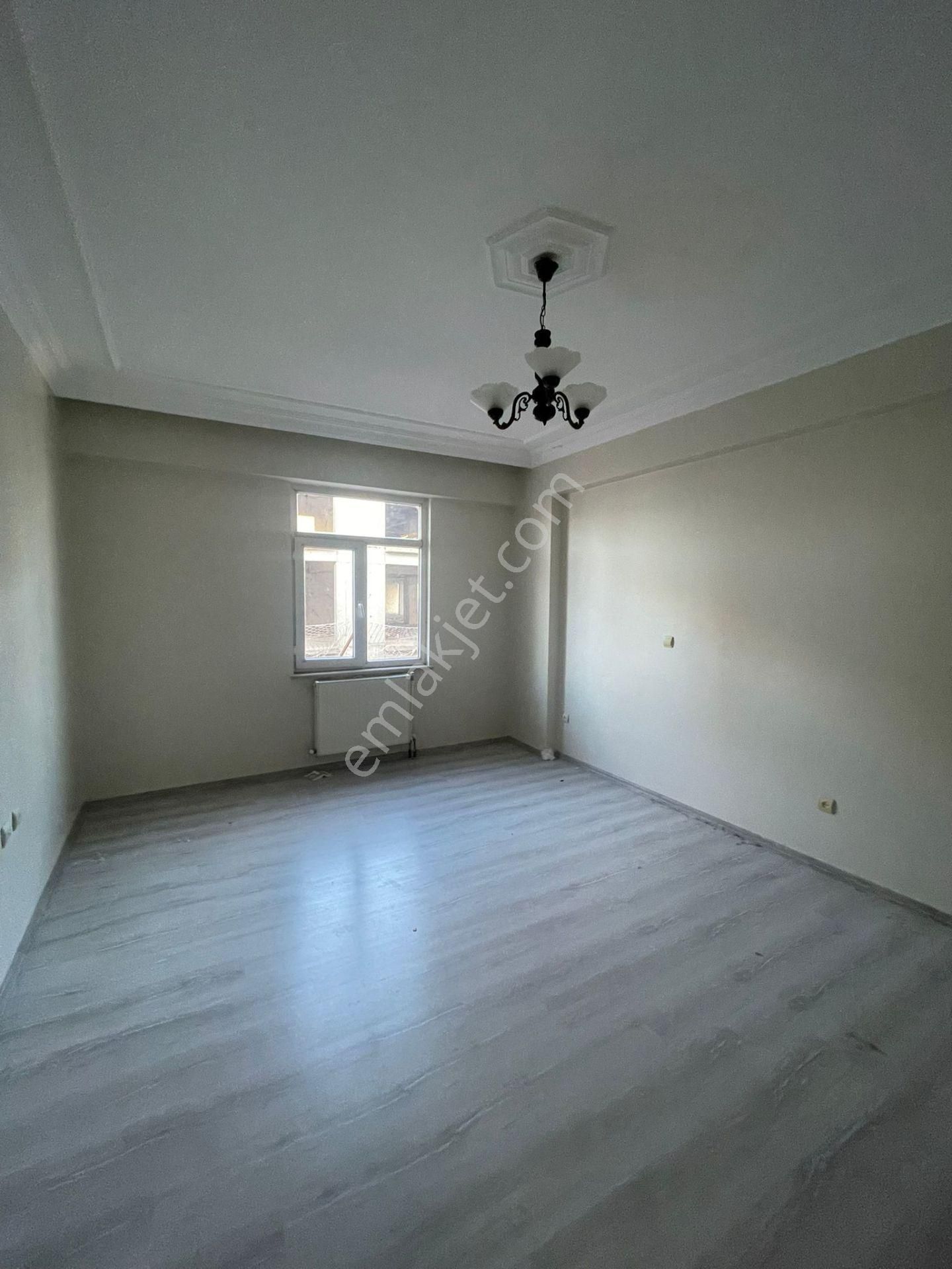 Yenişehir Hastane Caddesinde 4+1 Dublex Kiralık Daire - Görsel 8
