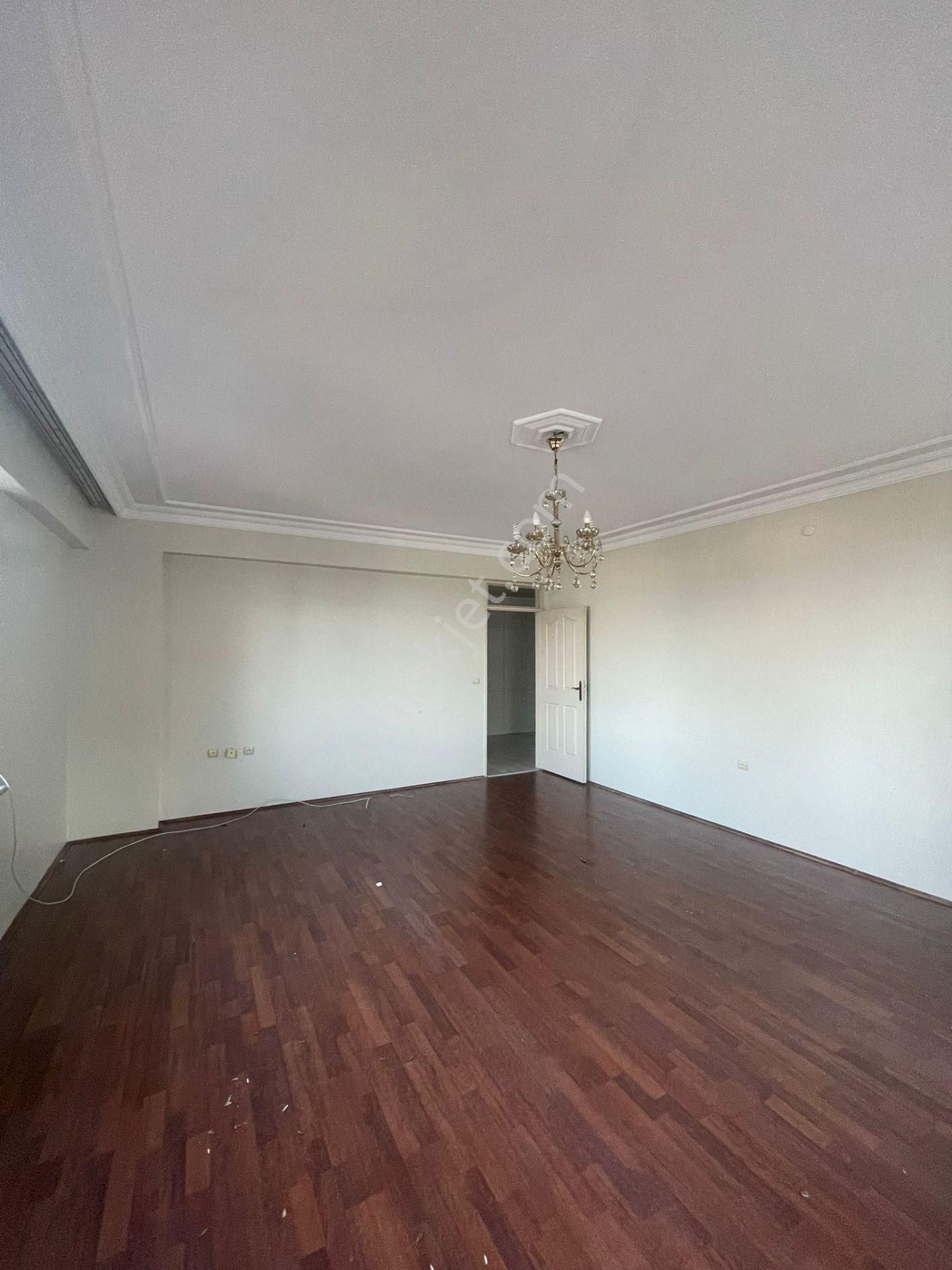 Yenişehir Hastane Caddesinde 4+1 Dublex Kiralık Daire - Görsel 11