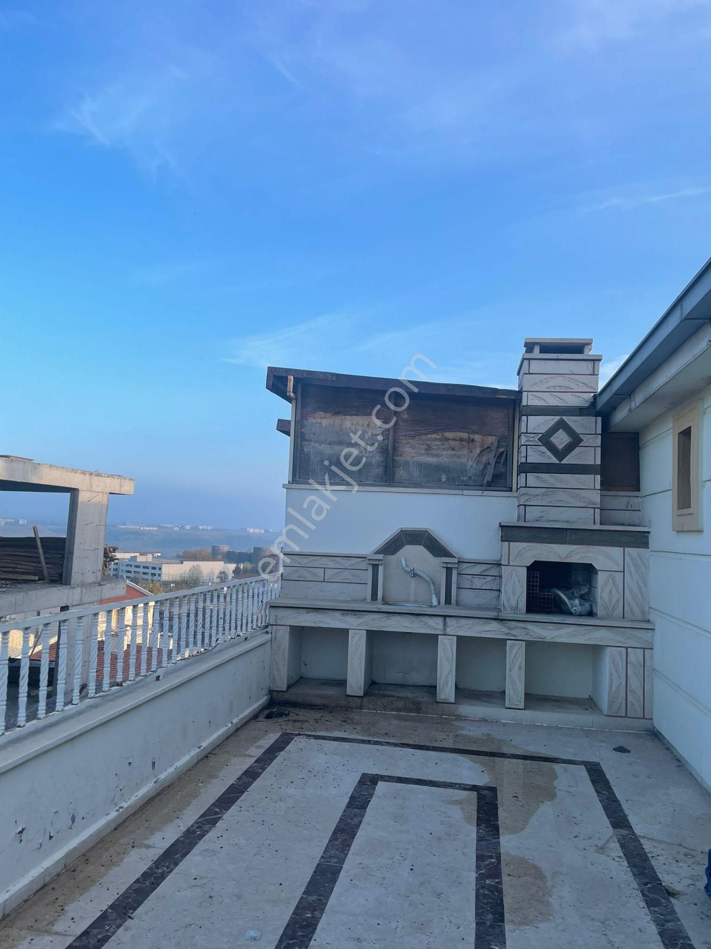 Yenişehir Hastane Caddesinde 4+1 Dublex Kiralık Daire - Görsel 3