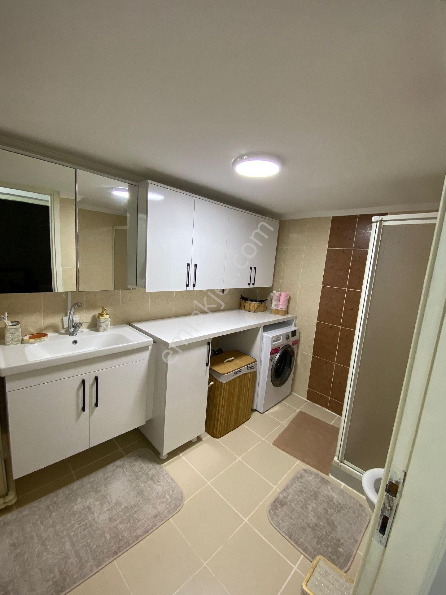 Uçan Emlak- İzmir Karabağlar Vatan Mh, 3+1, Bahçeli, Doğalgazlı, Bakımlı - Görsel 22