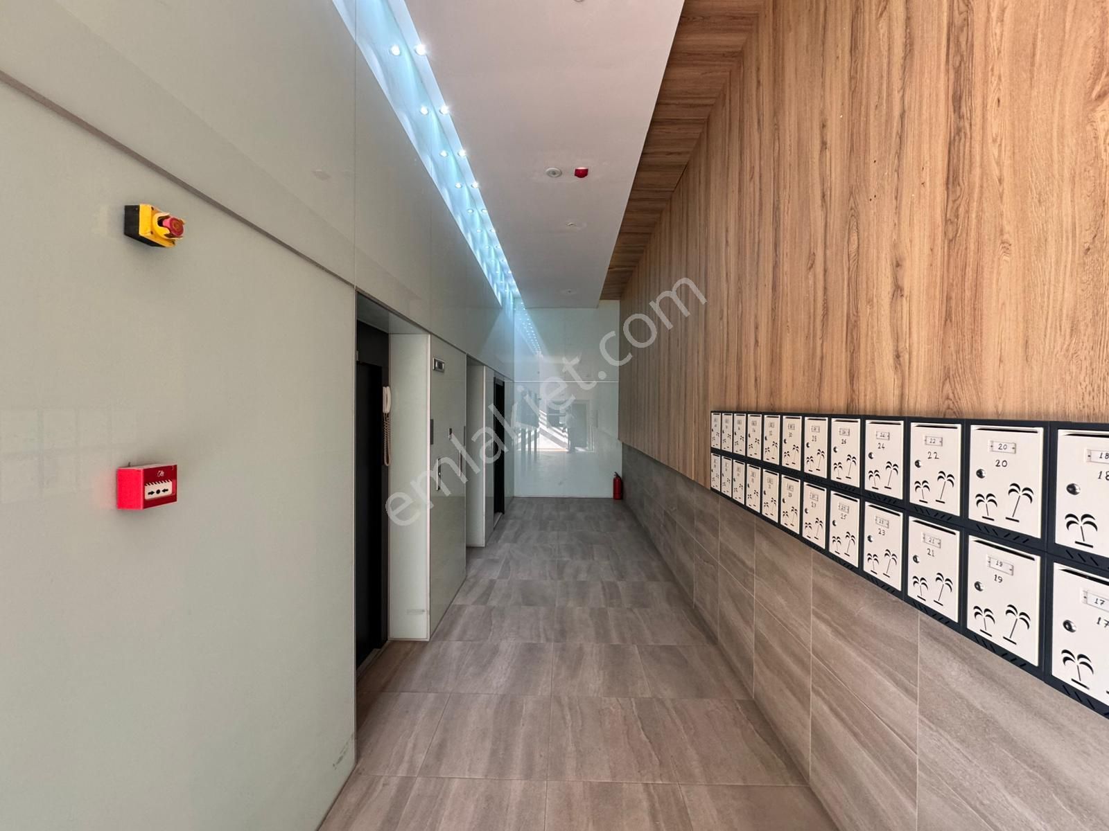 Bm''den Üniversite Caddesin'de 1+1 Full Eşyalı Daire - Görsel 12