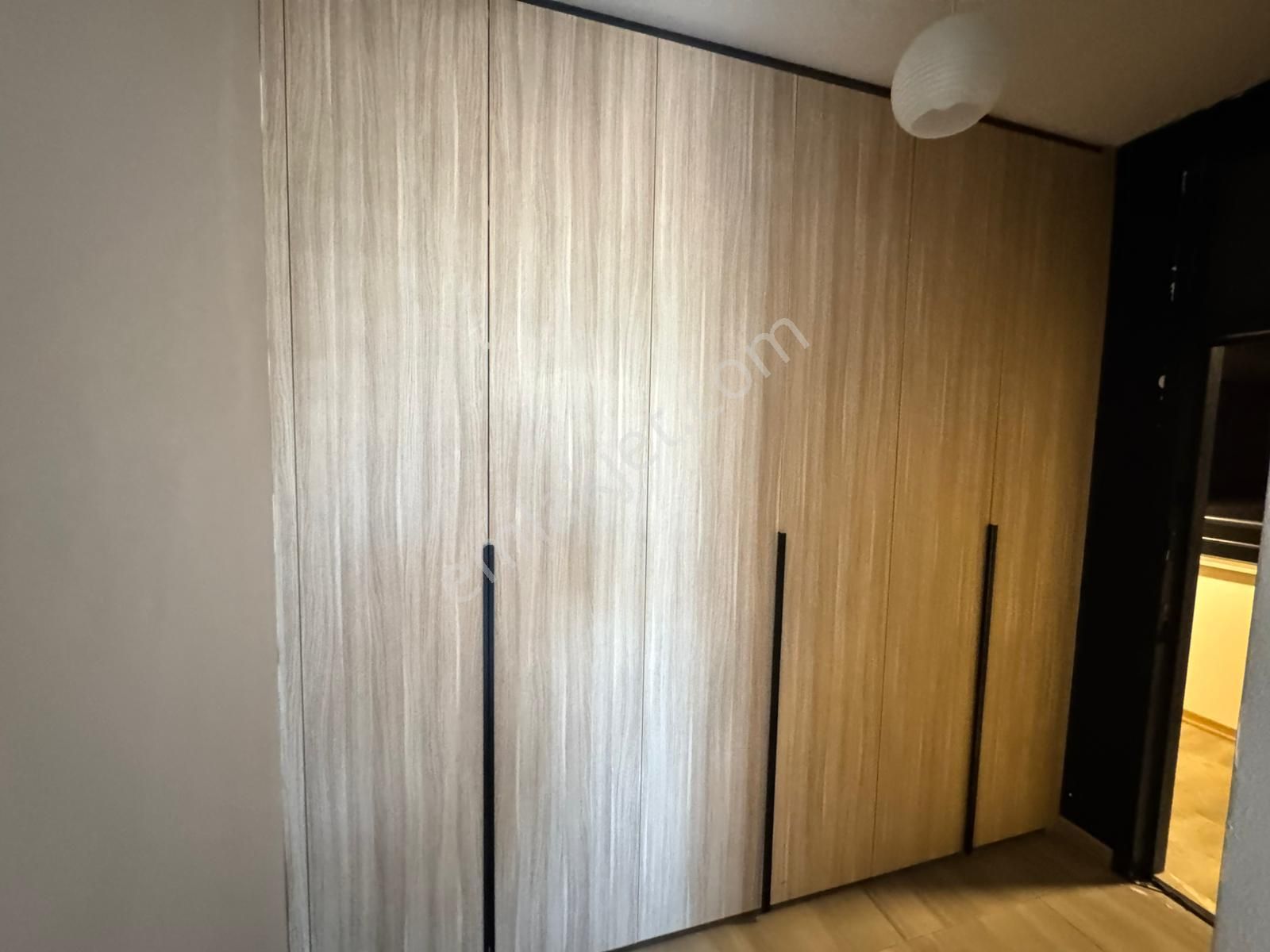 Bm''den Üniversite Caddesin'de 1+1 Full Eşyalı Daire - Görsel 7