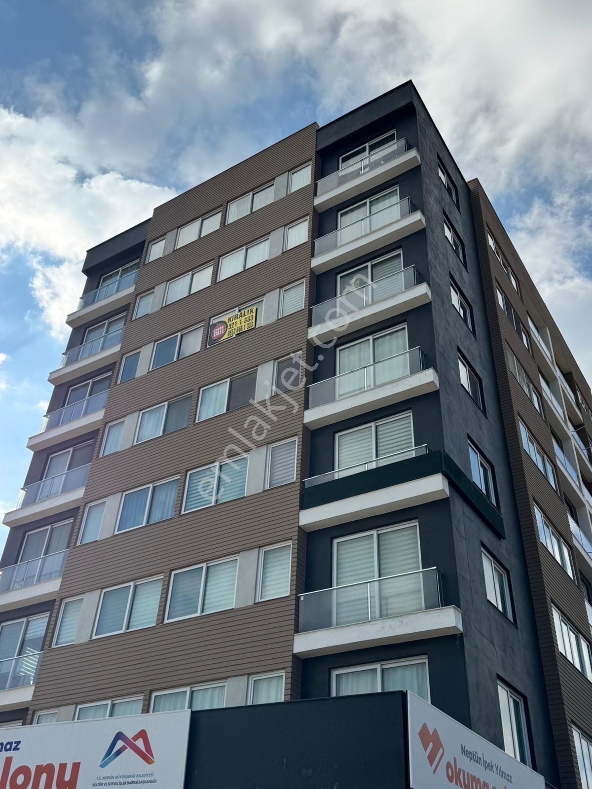 Bm''den Üniversite Caddesin'de 1+1 Full Eşyalı Daire - Görsel 13