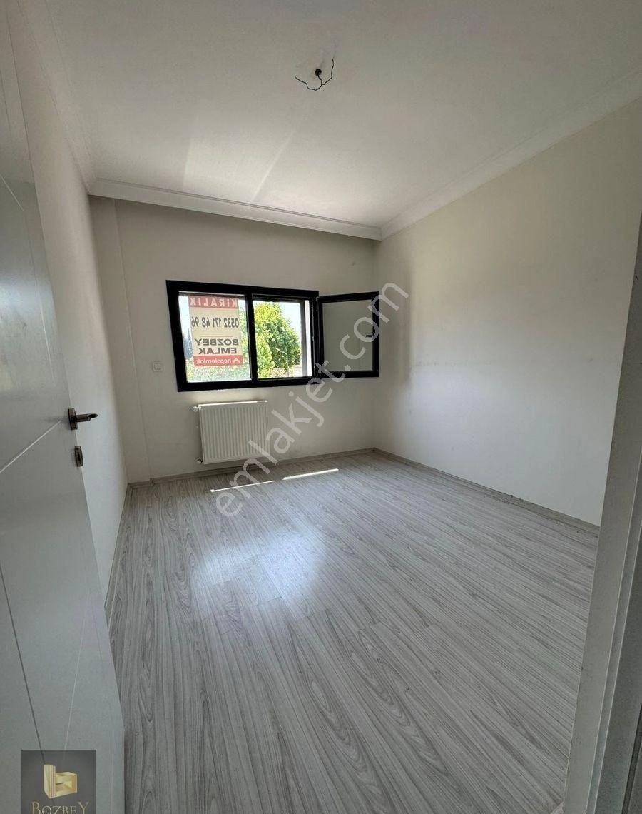 Buca Fırat Mah. 2+1 80 M2 Kapalı Mutfak Doğalgazlı Kiralık Daire - Görsel 2