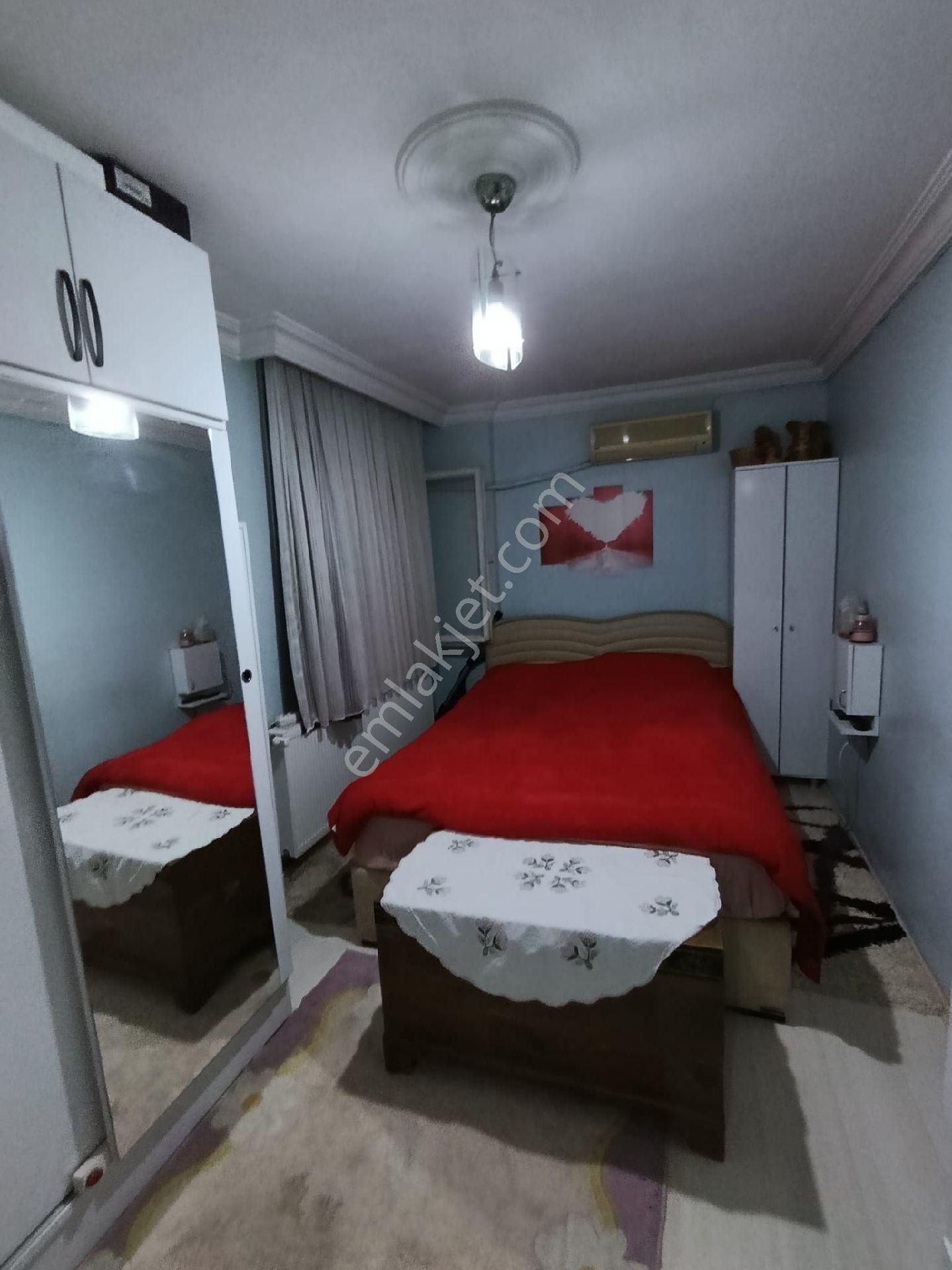 Uçan Emlak- Vatan Mahallesi, 3+1, Ara Kat, Doğalgazlı - Görsel 8