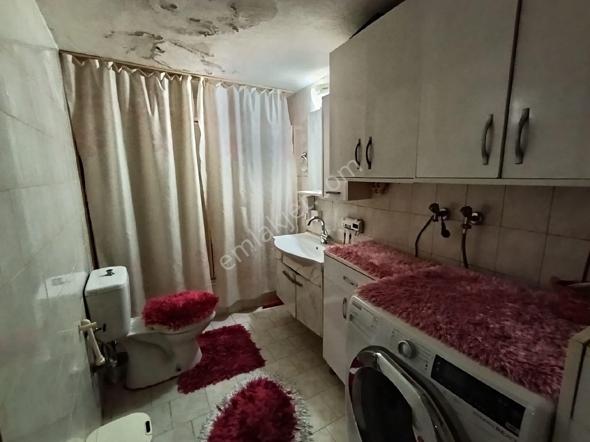 Uçan Emlak- Vatan Mahallesi, 3+1, Ara Kat, Doğalgazlı - Görsel 5