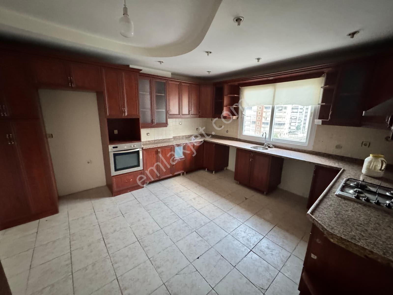 Bm''den Mezitli Mendereste Gmk'ya Yakın 4+1 200m2 Daire - Görsel 3