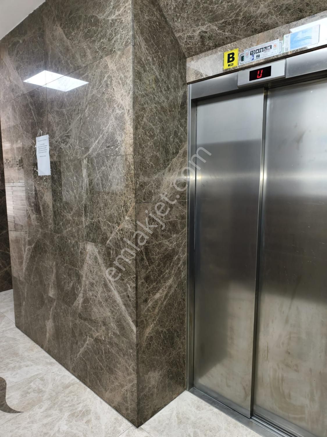 Bayraklı Adliye Yakınında Eminoğlu Plaza'da Kiralık 2+1 75 M² Ofis - Görsel 22