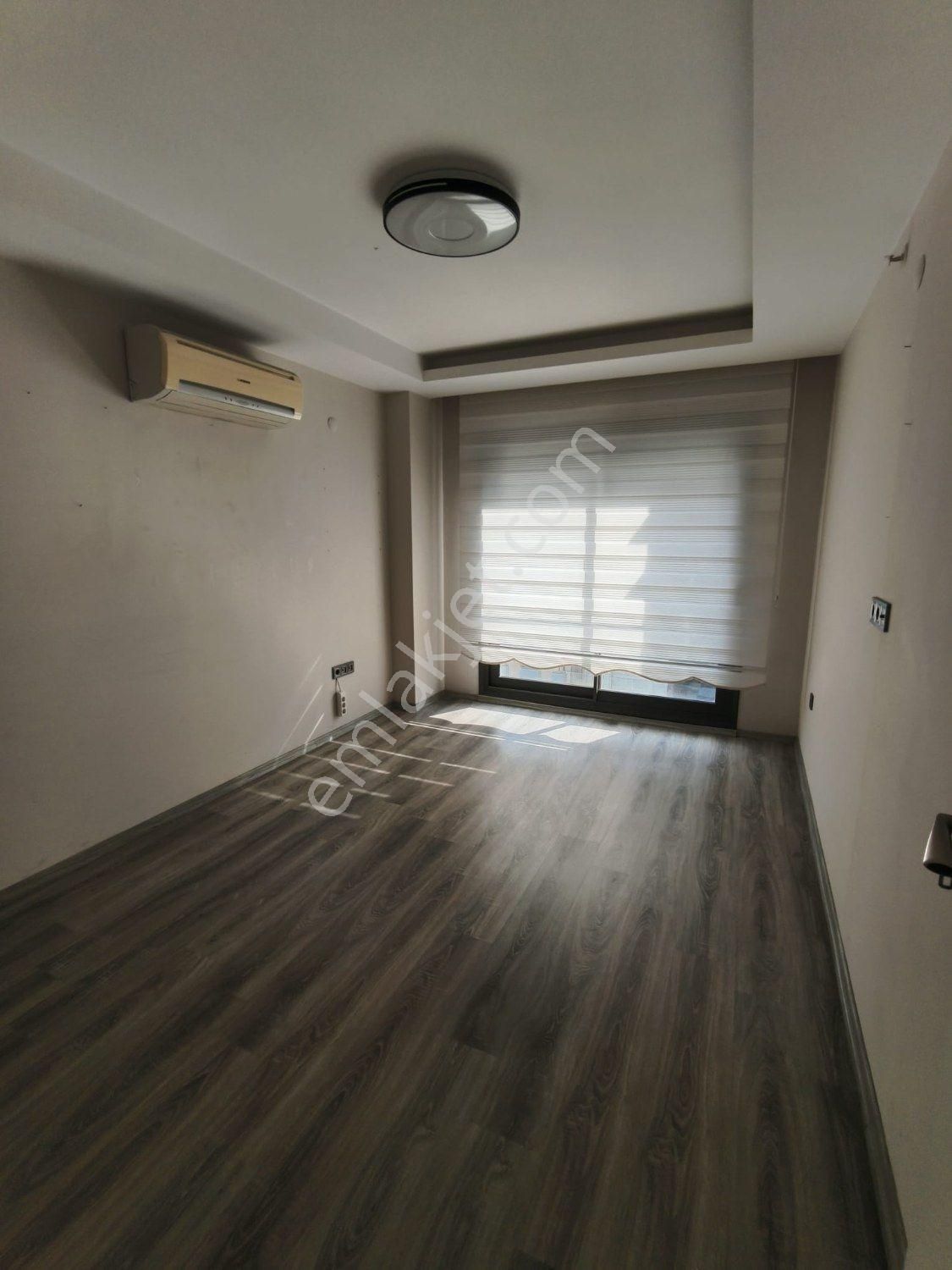 Bayraklı Adliye Yakınında Eminoğlu Plaza'da Kiralık 2+1 75 M² Ofis - Görsel 26