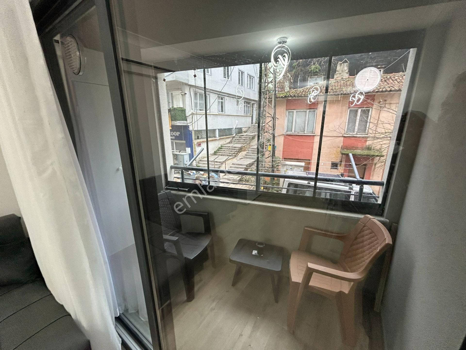 Cihan Emlak - Eşyalı Kiralık - Bentbaşında 1. Kat Asansörlü Balkonlu Sıfır Eşyalı Sıfır Daire - Görsel 11