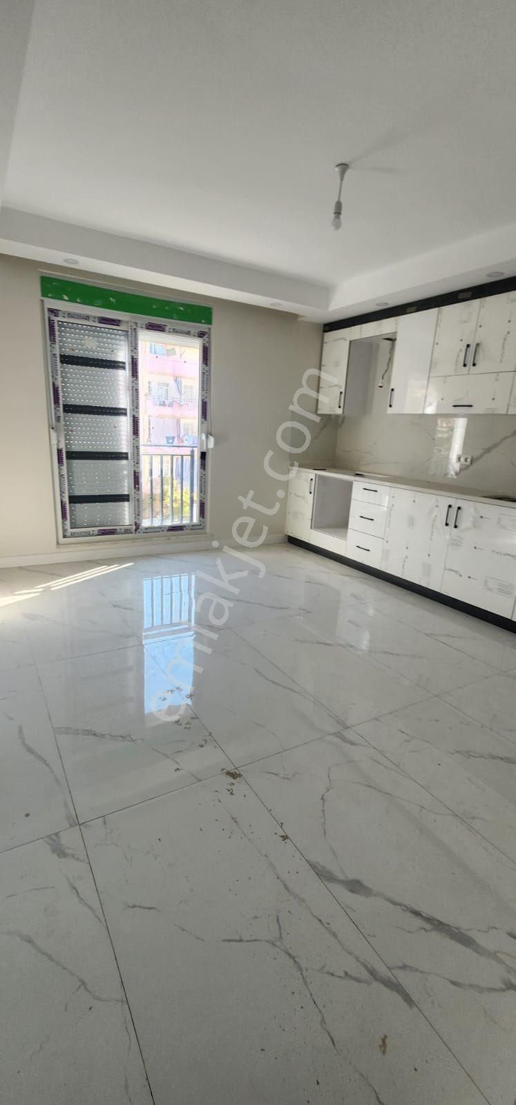 Emek Mahallesinde Satılık 2+1 Sıfır Daire - Görsel 11