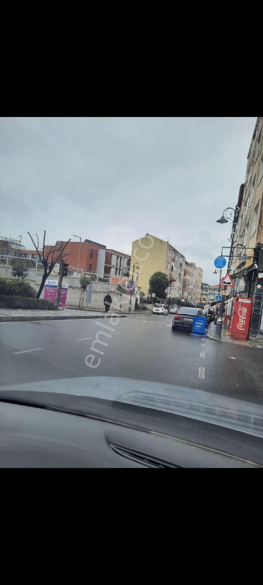 Silivri Alibey Mah Pazartesi Pazarı Caddesinde Acil Satılık Dükkan - Görsel 4