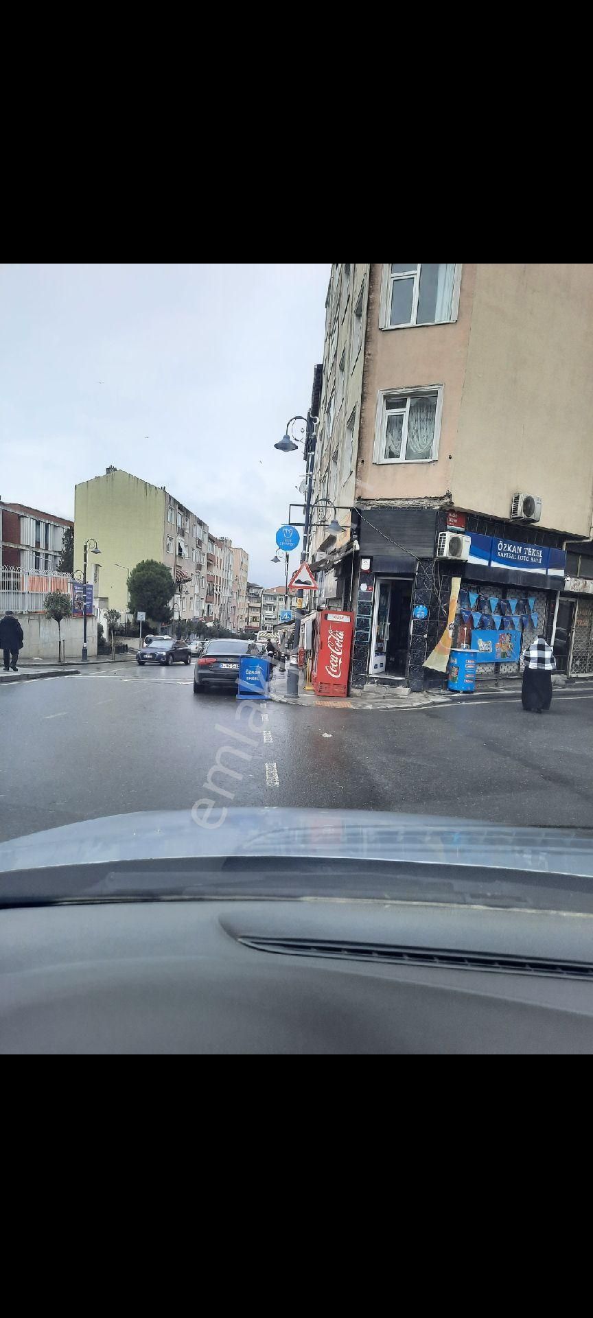 Silivri Alibey Mah Pazartesi Pazarı Caddesinde Acil Satılık Dükkan - Görsel 5