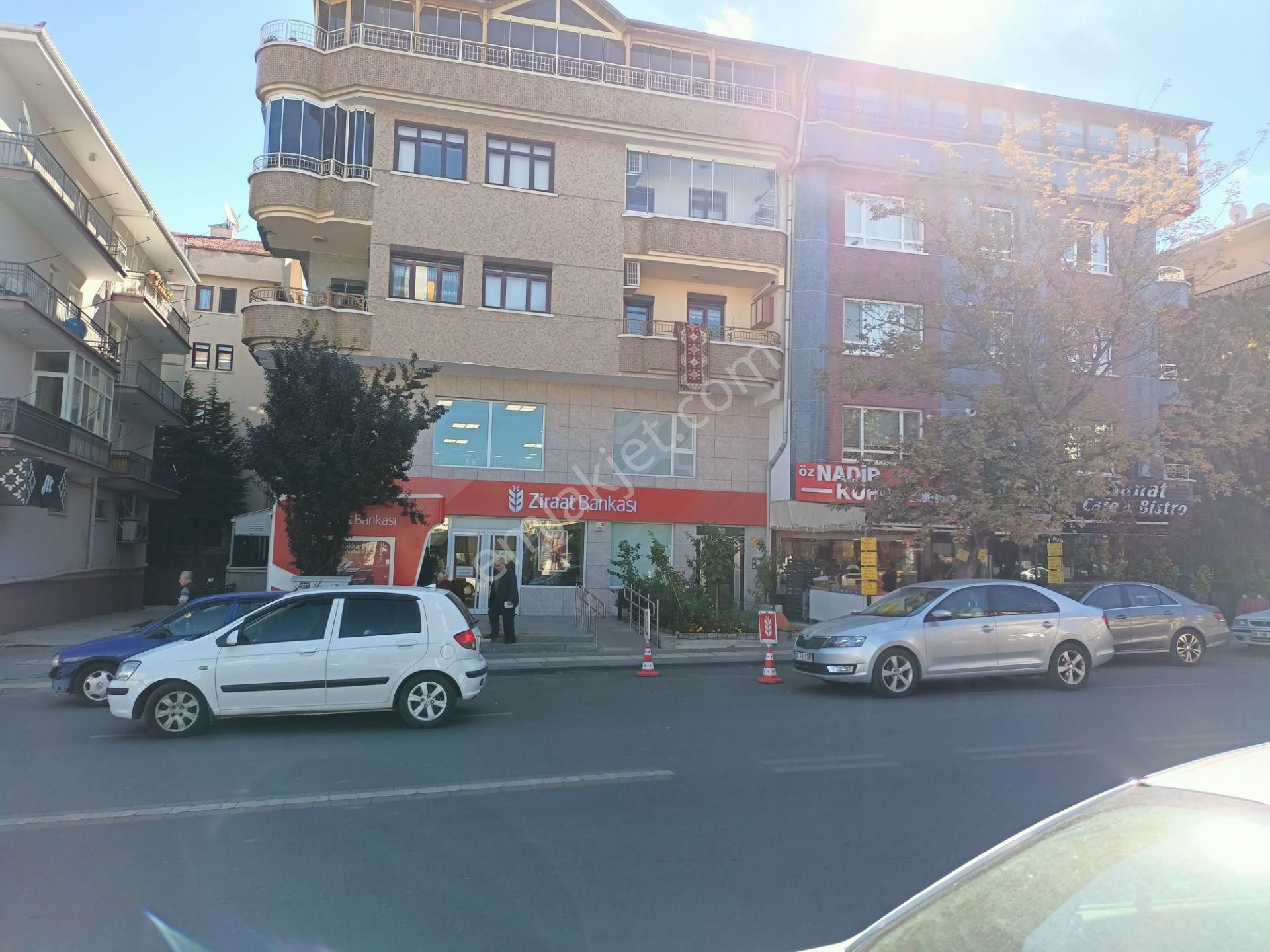 Asyapıdan 3+1 100 M2 Dikmen Caddesinde Açık Otoparklı Kaloriferli - Görsel 33