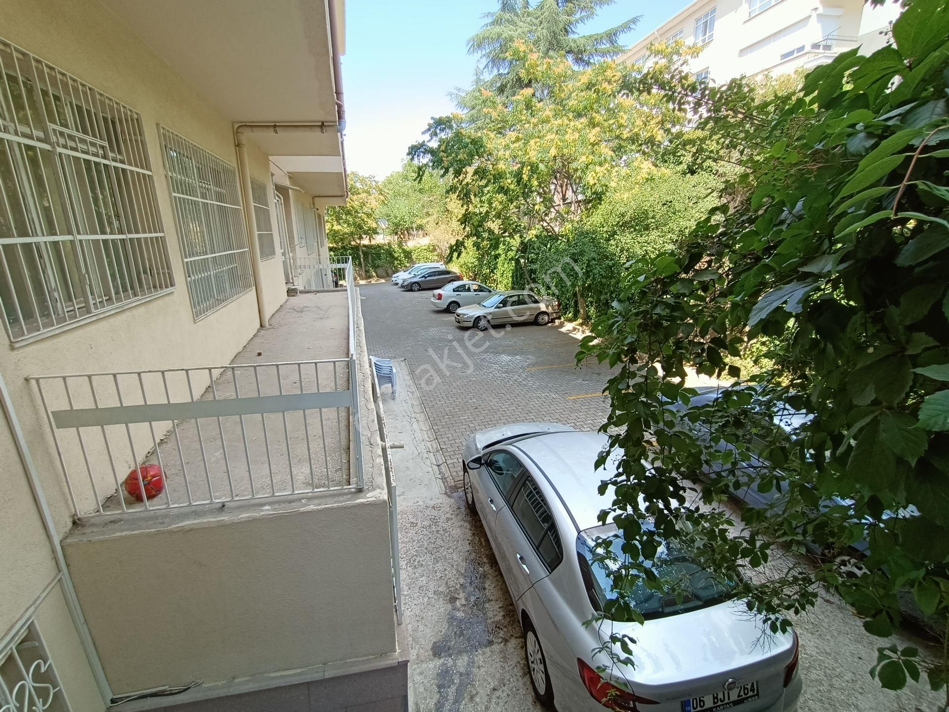 Asyapıdan 3+1 100 M2 Dikmen Caddesinde Açık Otoparklı Kaloriferli - Görsel 29