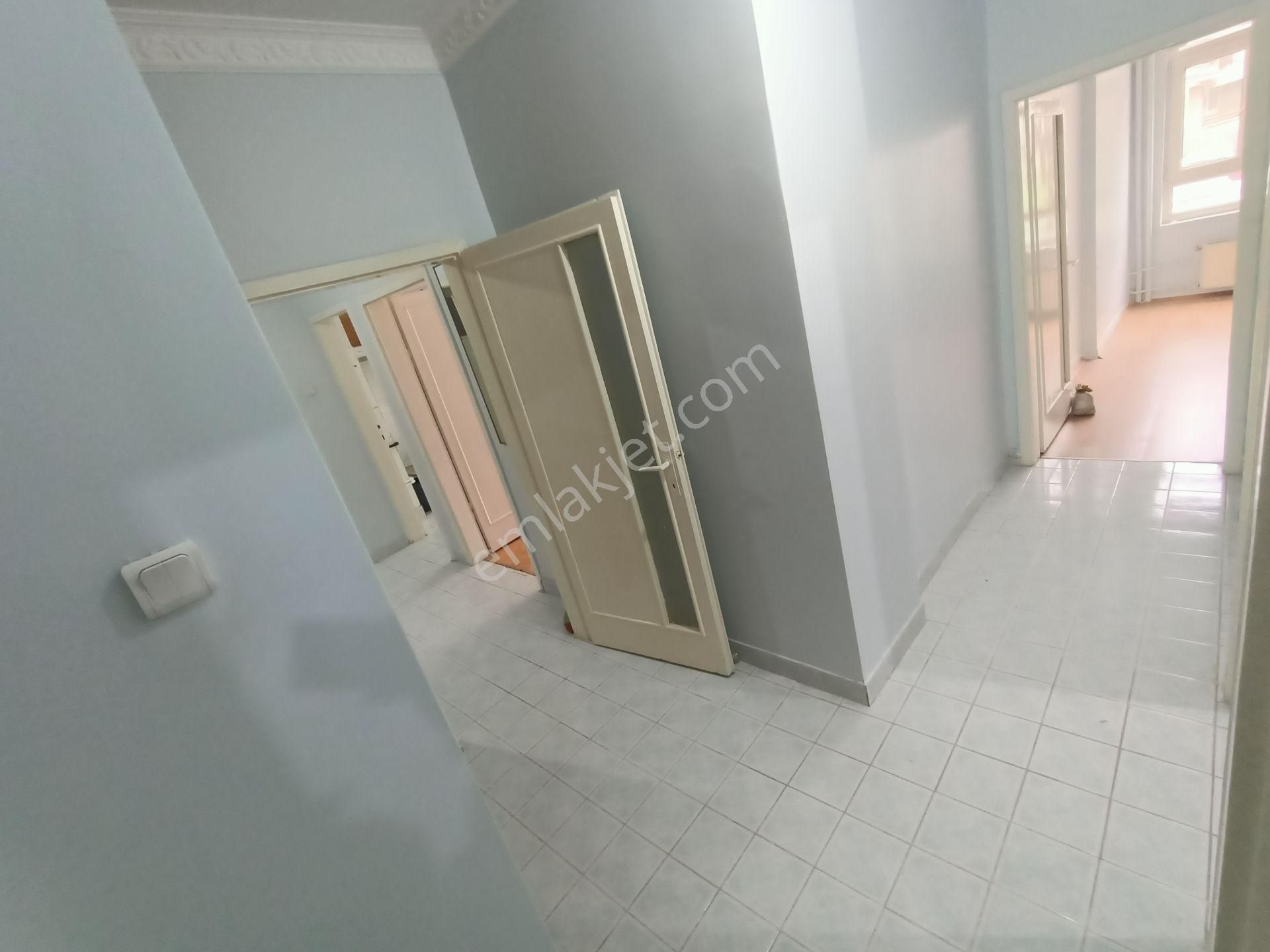 Asyapıdan 3+1 100 M2 Dikmen Caddesinde Açık Otoparklı Kaloriferli - Görsel 20