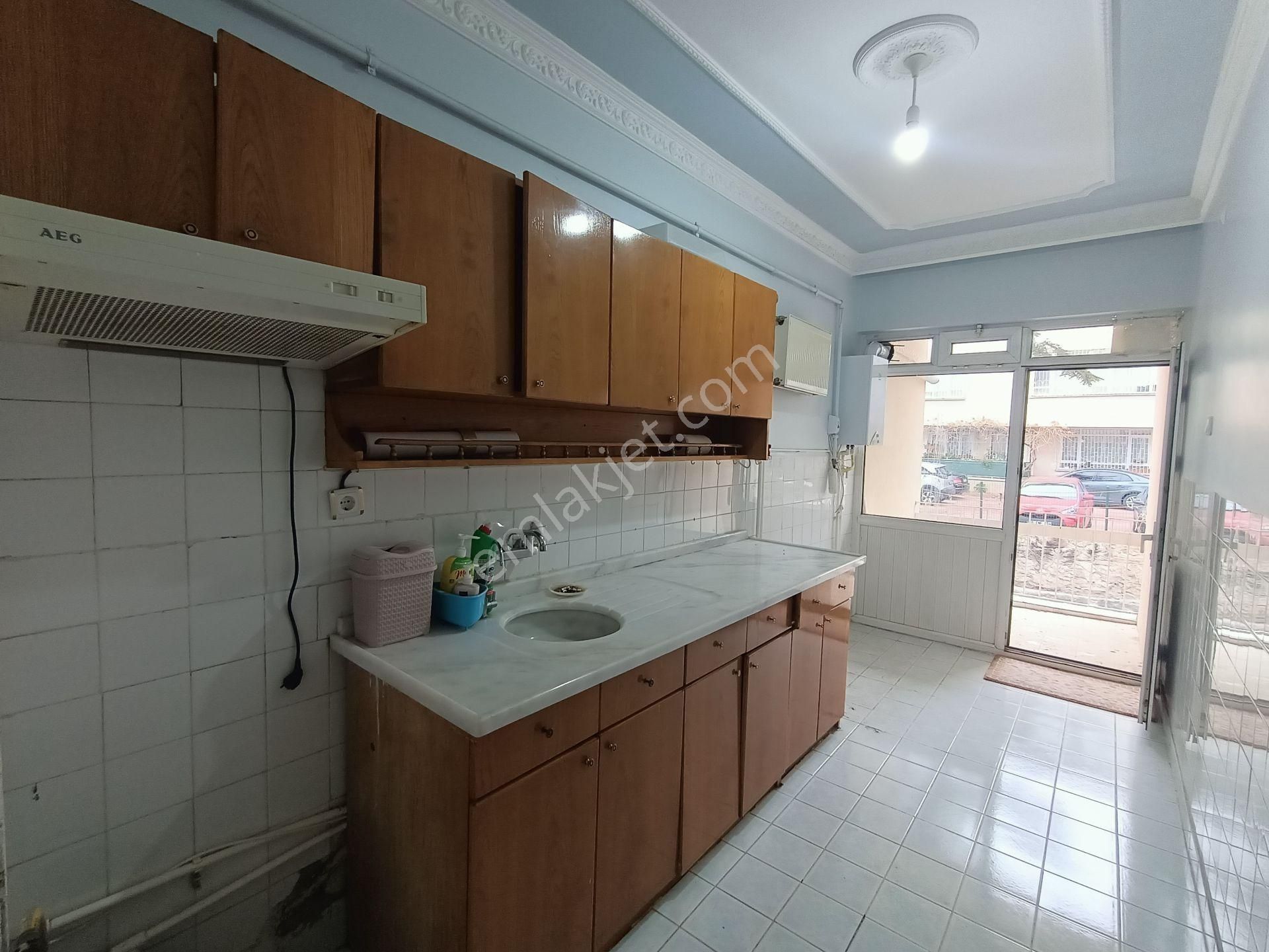 Asyapıdan 3+1 100 M2 Dikmen Caddesinde Açık Otoparklı Kaloriferli - Görsel 6