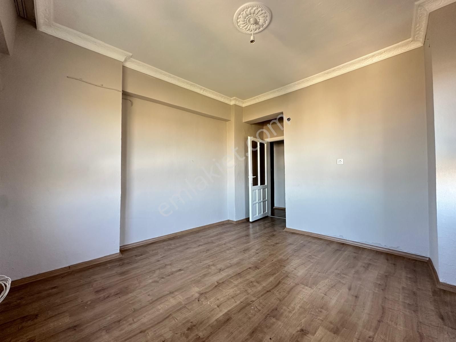 Arve'den İstiklal Mah'de Dağ Ve Deniz Manzaralı 2+1 Daire - Görsel 11