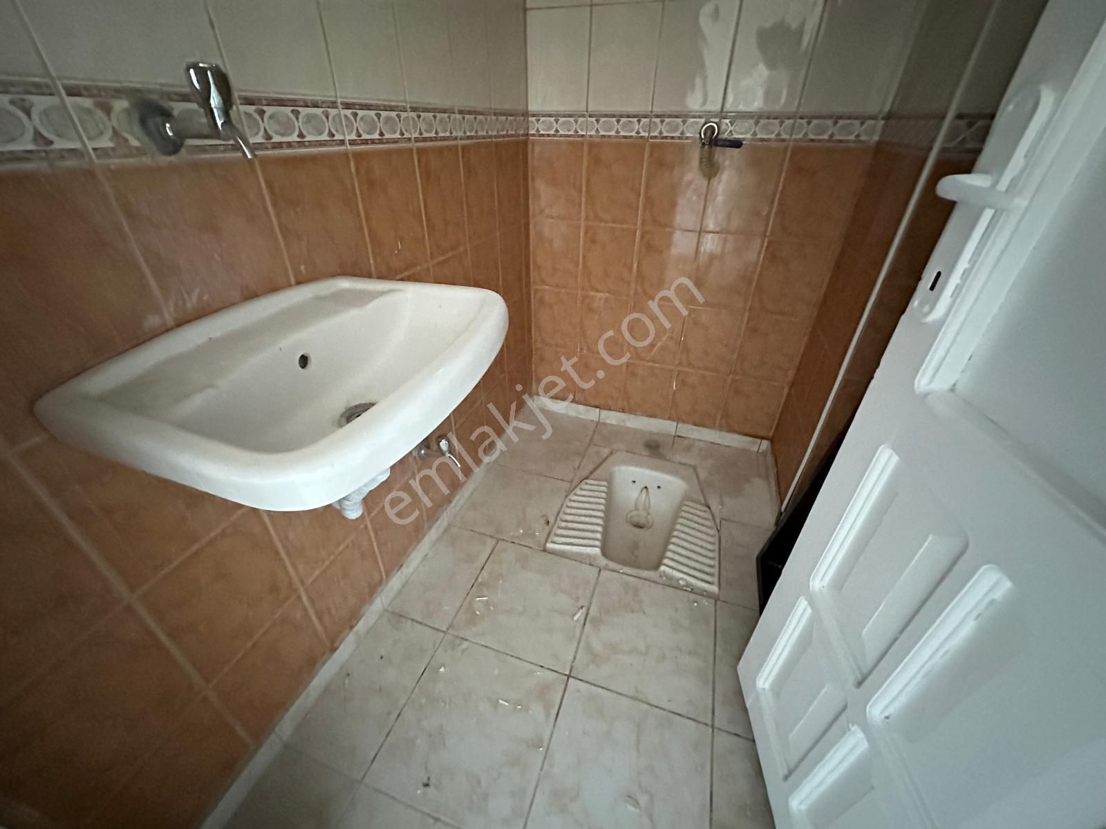 Arve'den İstiklal Mah'de Dağ Ve Deniz Manzaralı 2+1 Daire - Görsel 15