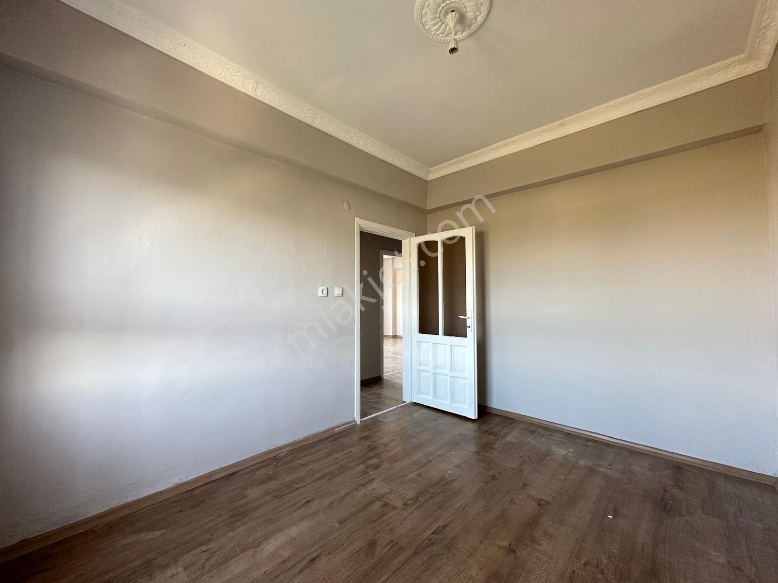 Arve'den İstiklal Mah'de Dağ Ve Deniz Manzaralı 2+1 Daire - Görsel 13