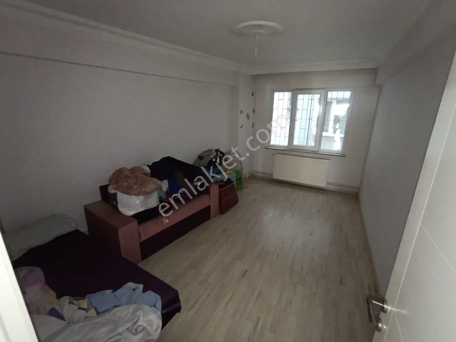 Bahcelievler Civarında Satılık Daire - Görsel 9