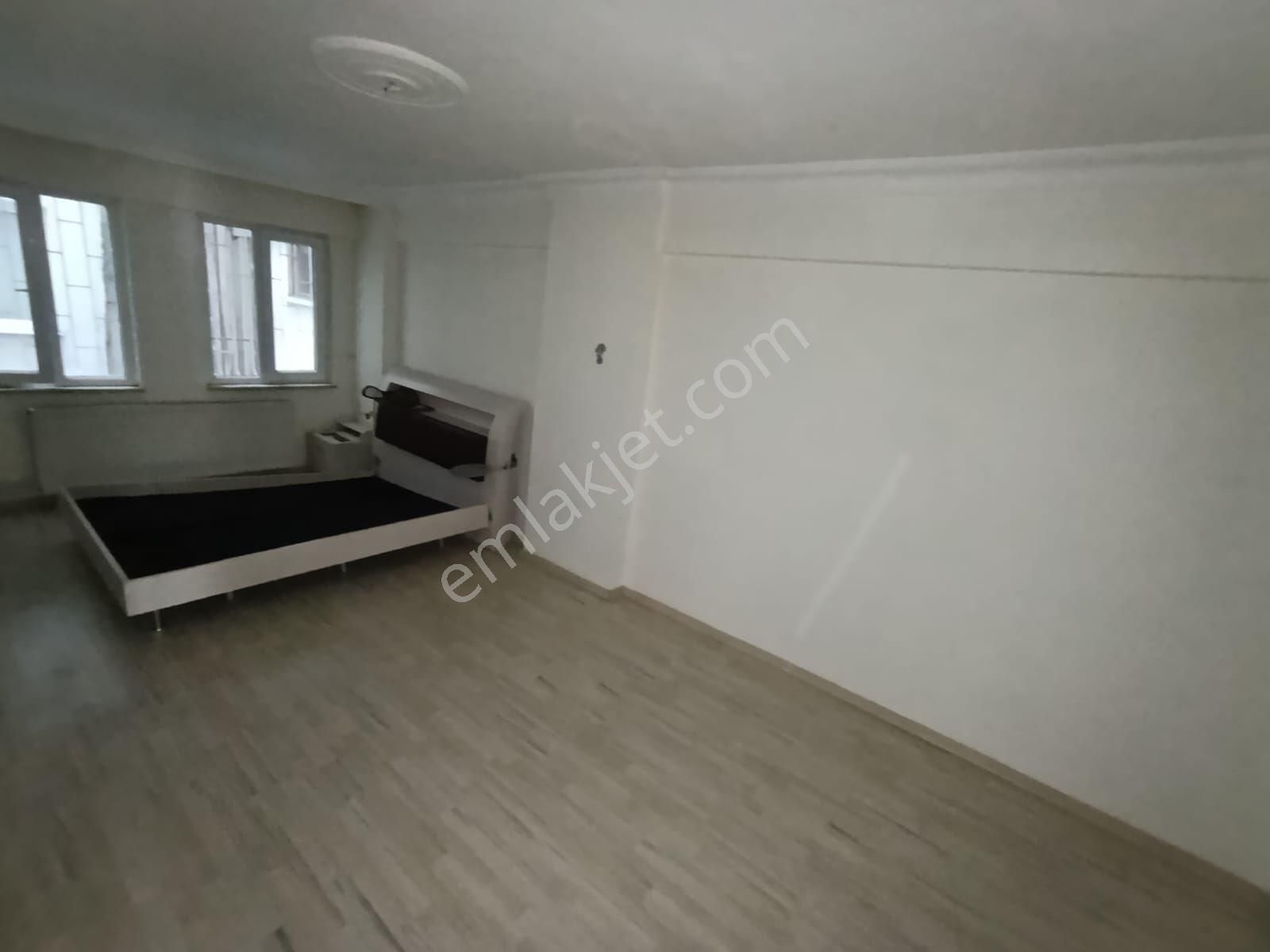 Bahcelievler Civarında Satılık Daire - Görsel 14