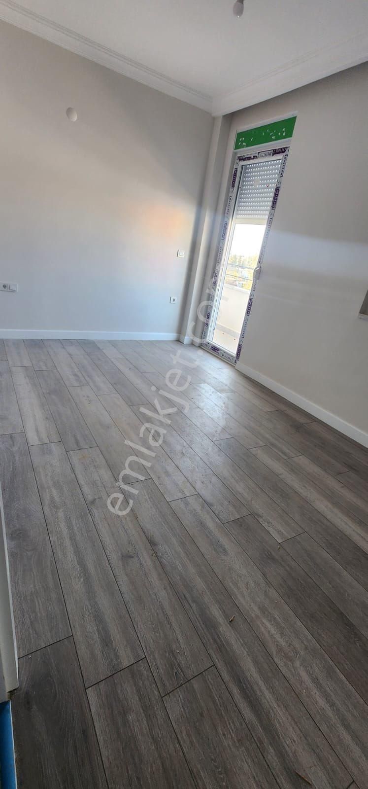 Emek Mahallesinde Satılık 0 4+1 Daire - Görsel 7