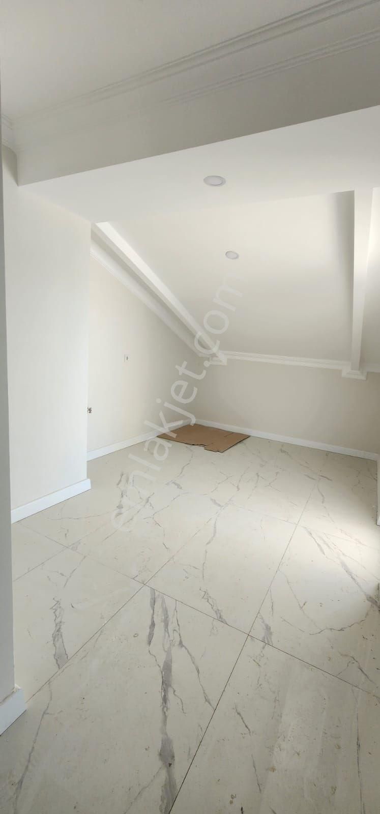 Emek Mahallesinde Satılık 0 4+1 Daire - Görsel 13