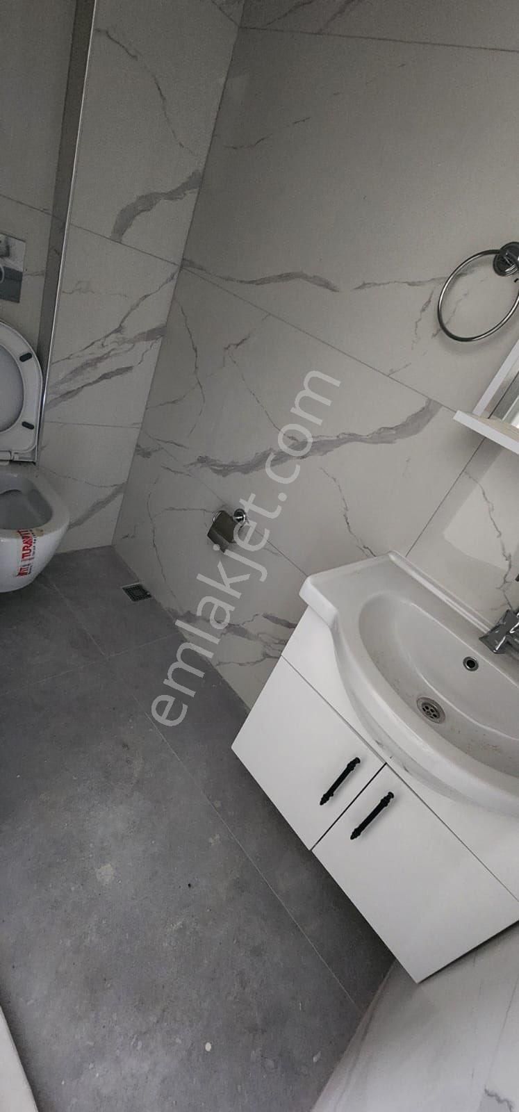 Emek Mahallesinde Satılık 0 4+1 Daire - Görsel 8