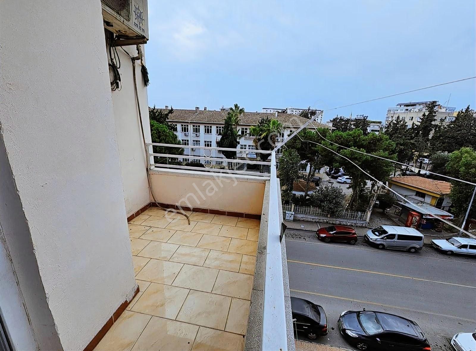 Genç Emlak'tan İhsaniye Mah. Kiralık 3+1 Daire - Görsel 16