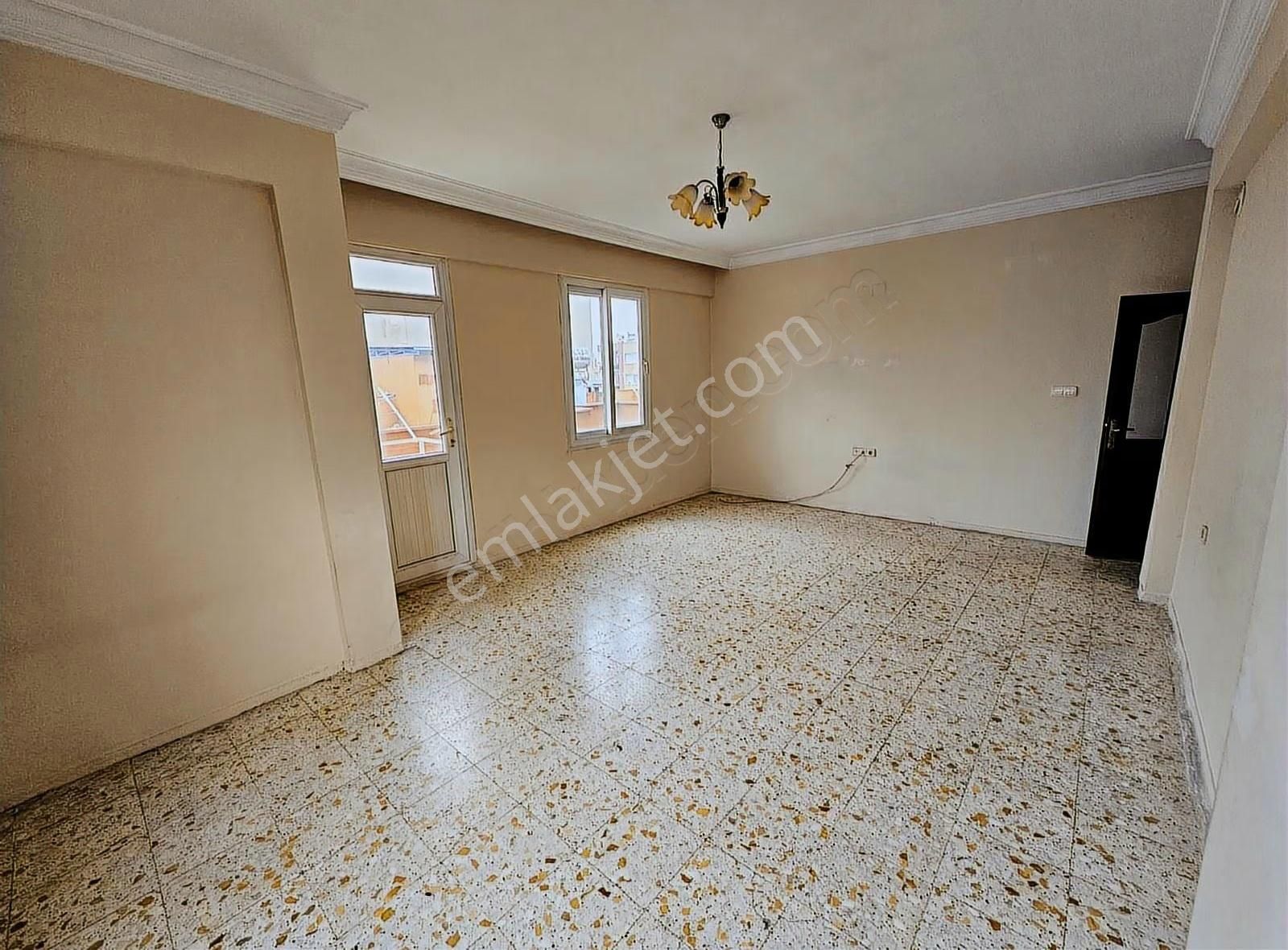 Genç Emlak'tan İhsaniye Mah. Kiralık 3+1 Daire - Görsel 9