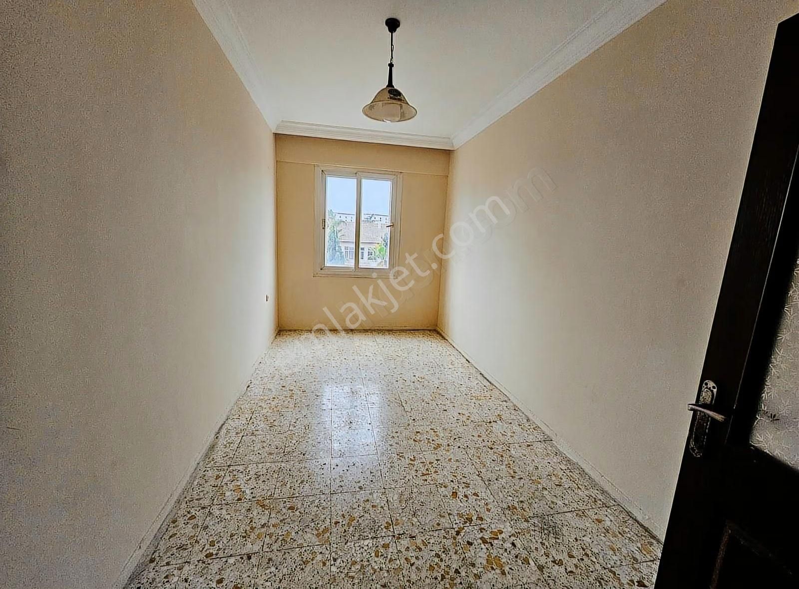 Genç Emlak'tan İhsaniye Mah. Kiralık 3+1 Daire - Görsel 3