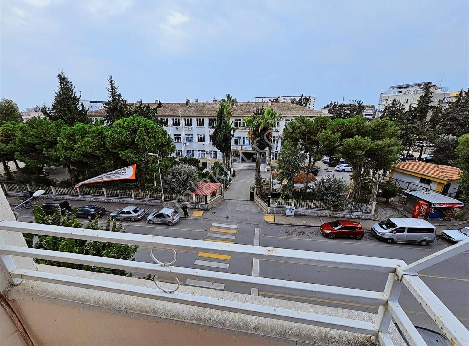 Genç Emlak'tan İhsaniye Mah. Kiralık 3+1 Daire - Görsel 15