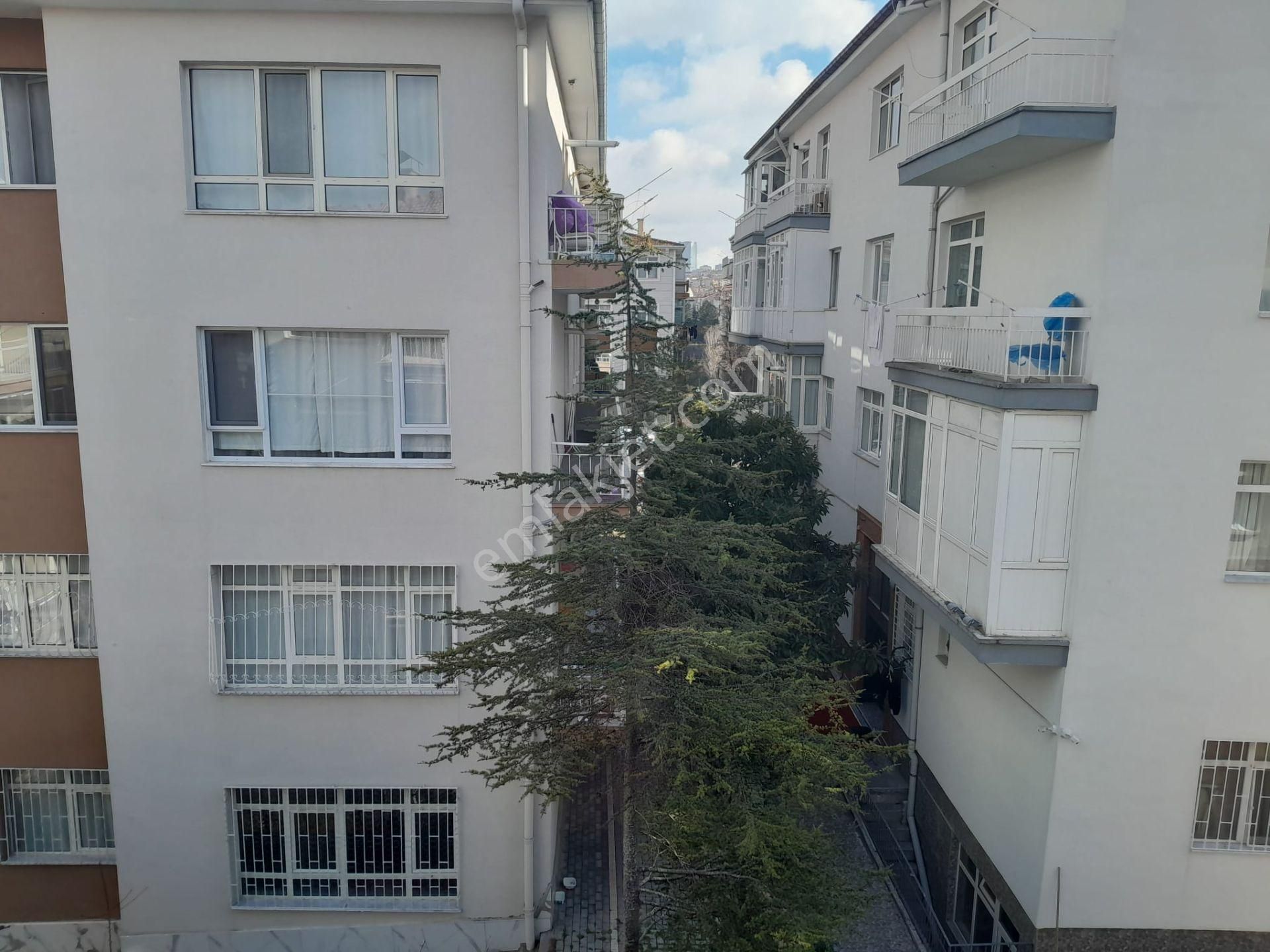 Dikmen Karşıyaka Sokakta 3.katta , Kombili, 3+1 ,mantolamalı... - Görsel 30