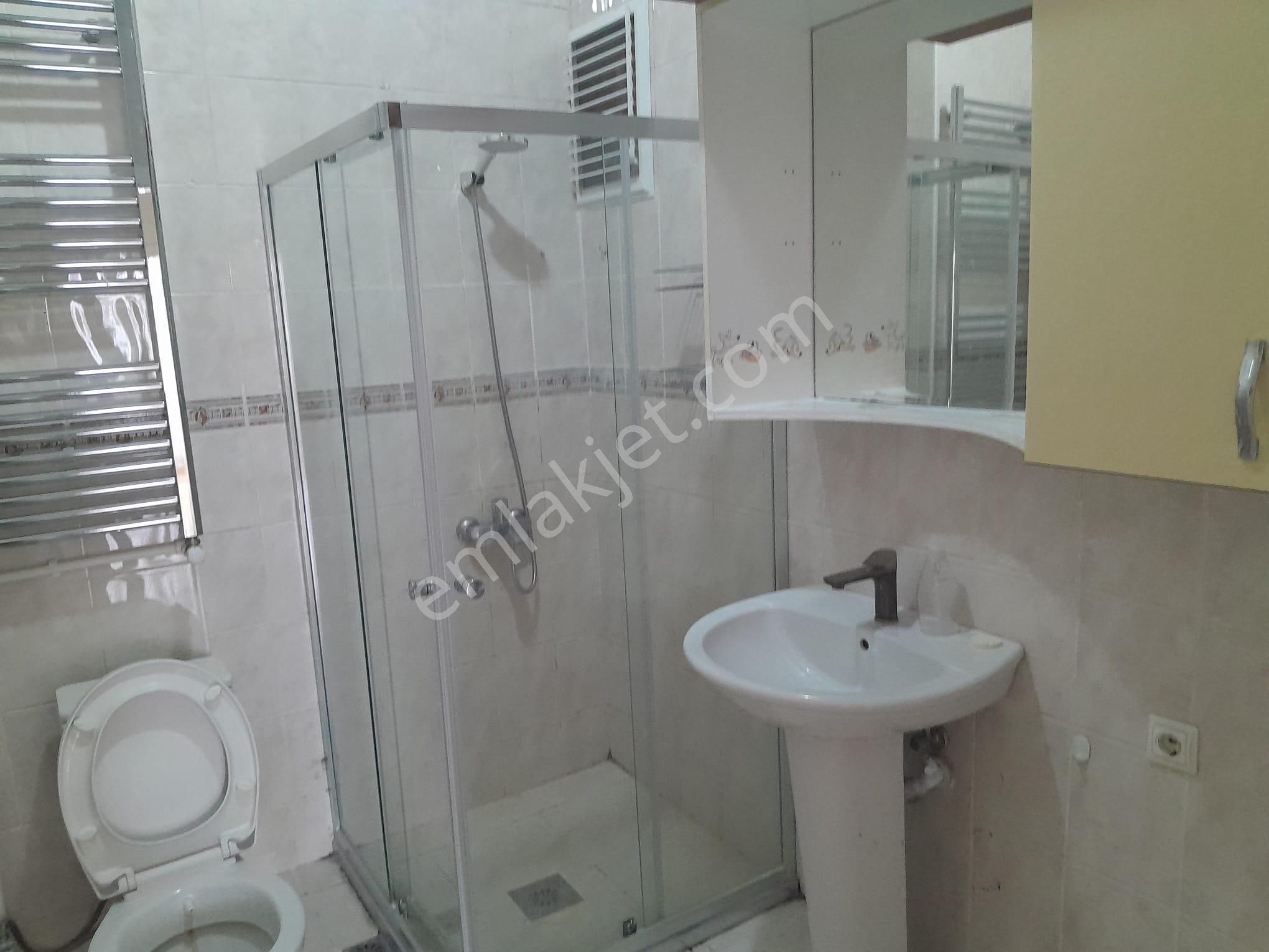 Dikmen Karşıyaka Sokakta 3.katta , Kombili, 3+1 ,mantolamalı... - Görsel 12