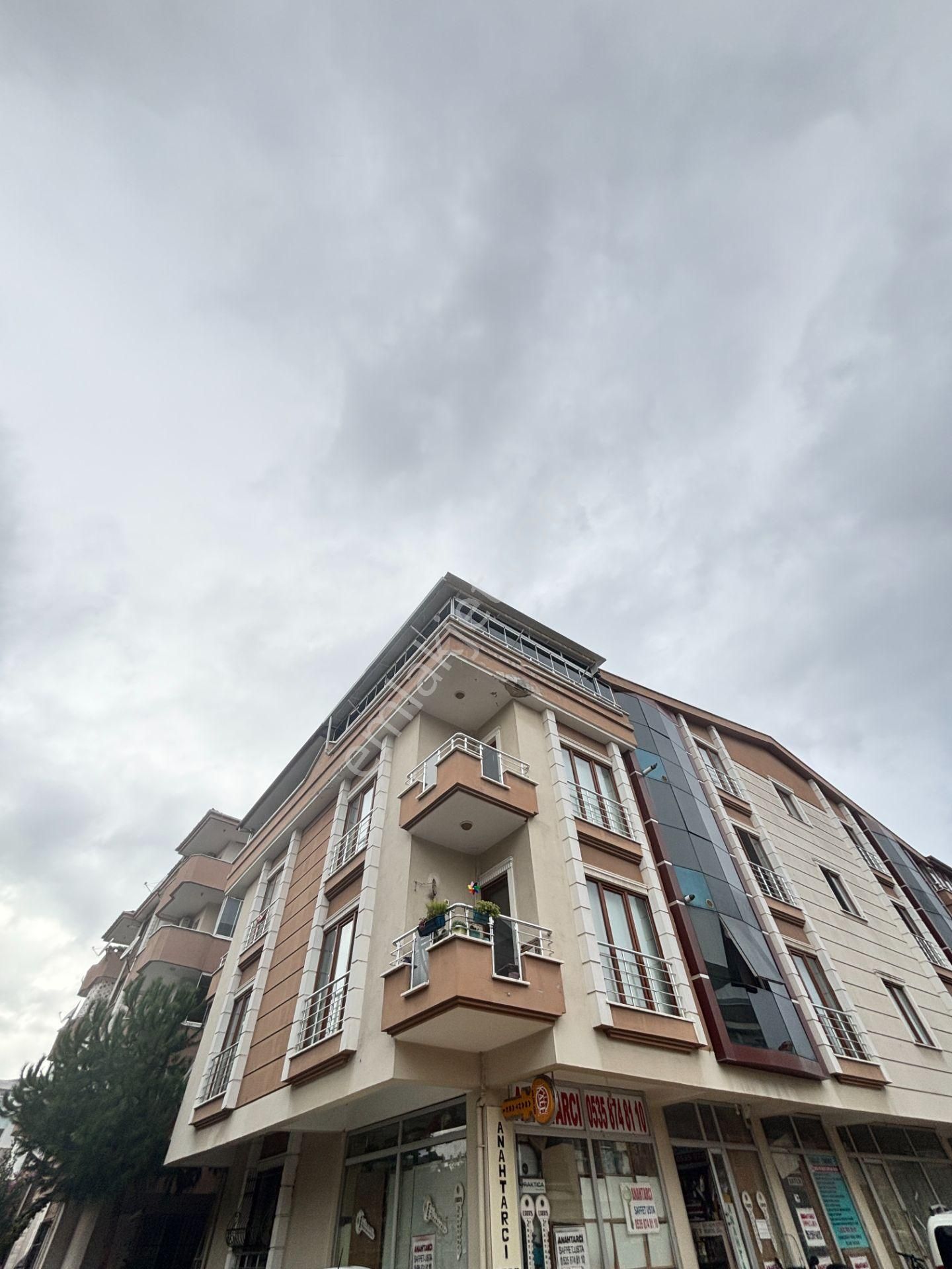 Yalova Çiftlikköy Sahil Mahallesinde Satılık 5+2 Dubleks Daire - Görsel 2