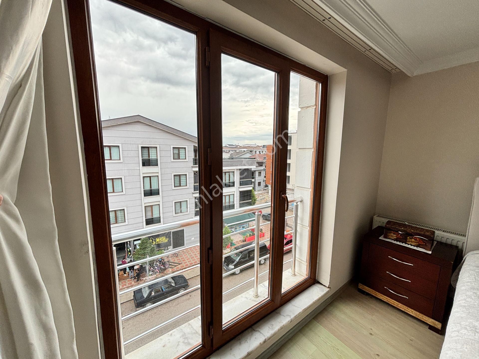 Yalova Çiftlikköy Sahil Mahallesinde Satılık 5+2 Dubleks Daire - Görsel 19