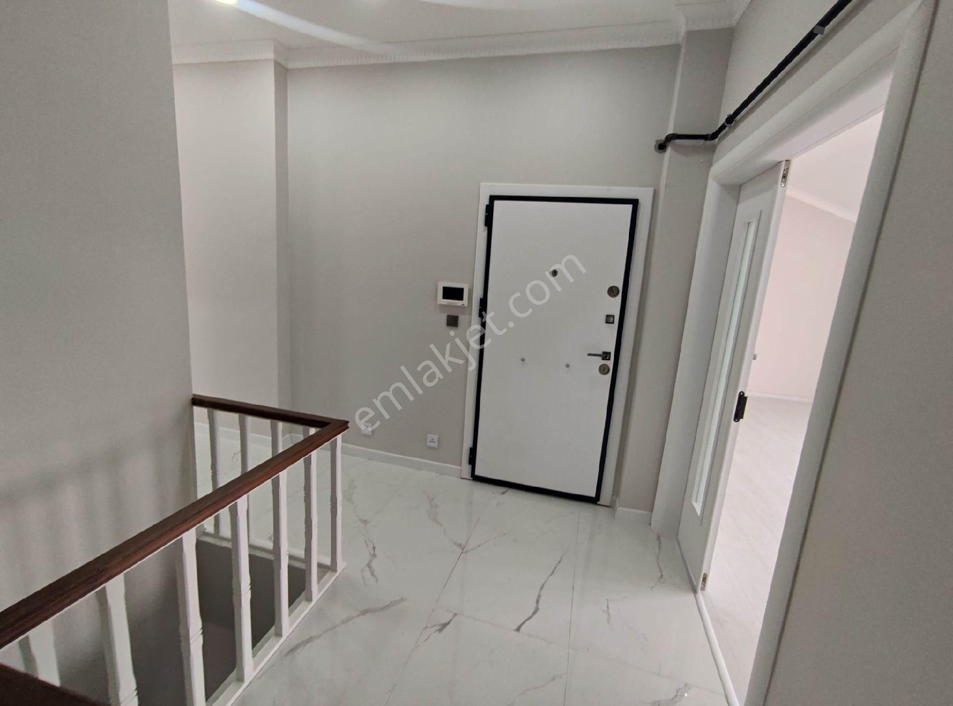 Para'dan Metroya Yürüme Balkonlu Ferah Sıfır 4+2 Çatı Dubleks - Görsel 19