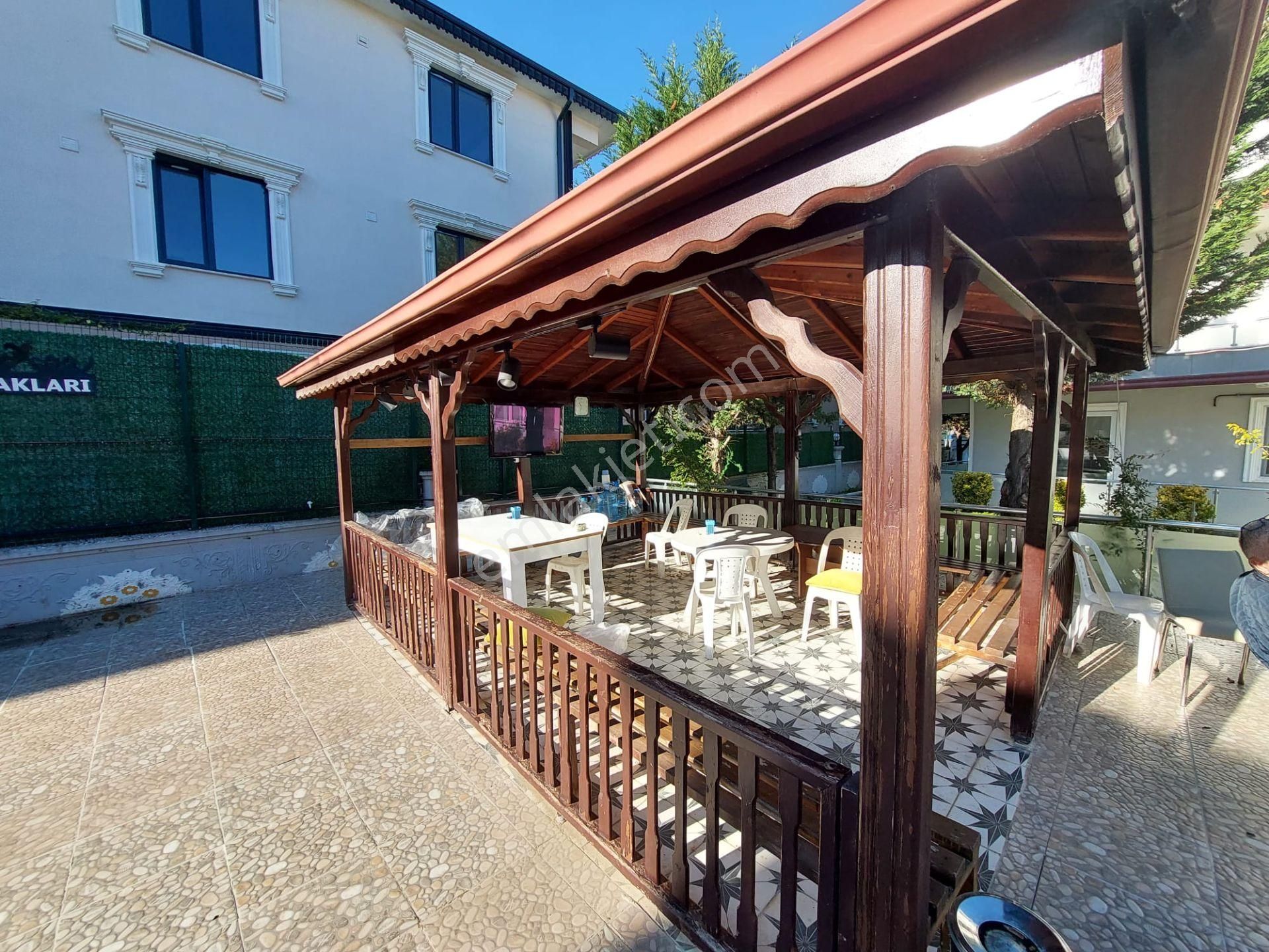 Havuzlu Kombili Eşyalı Giriş Kat Devamlı Kiralık 1+1 Daire - Görsel 15