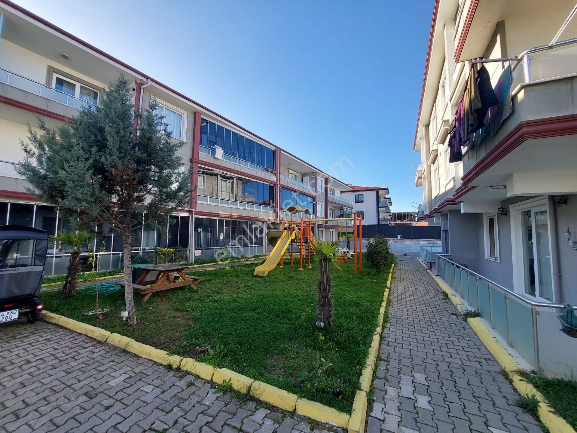 Havuzlu Kombili Eşyalı Giriş Kat Devamlı Kiralık 1+1 Daire - Görsel 13