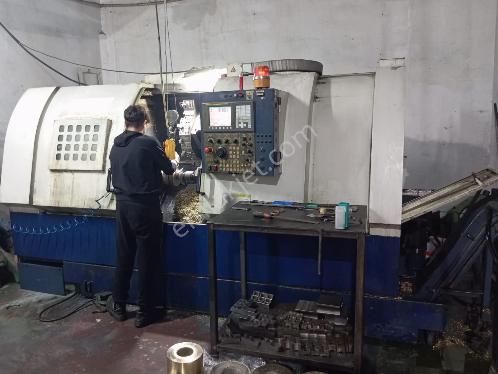 Isıso Sanayi'de Müşterisi İle Devren Talaşlı İmalat Atölyesi - Görsel 4