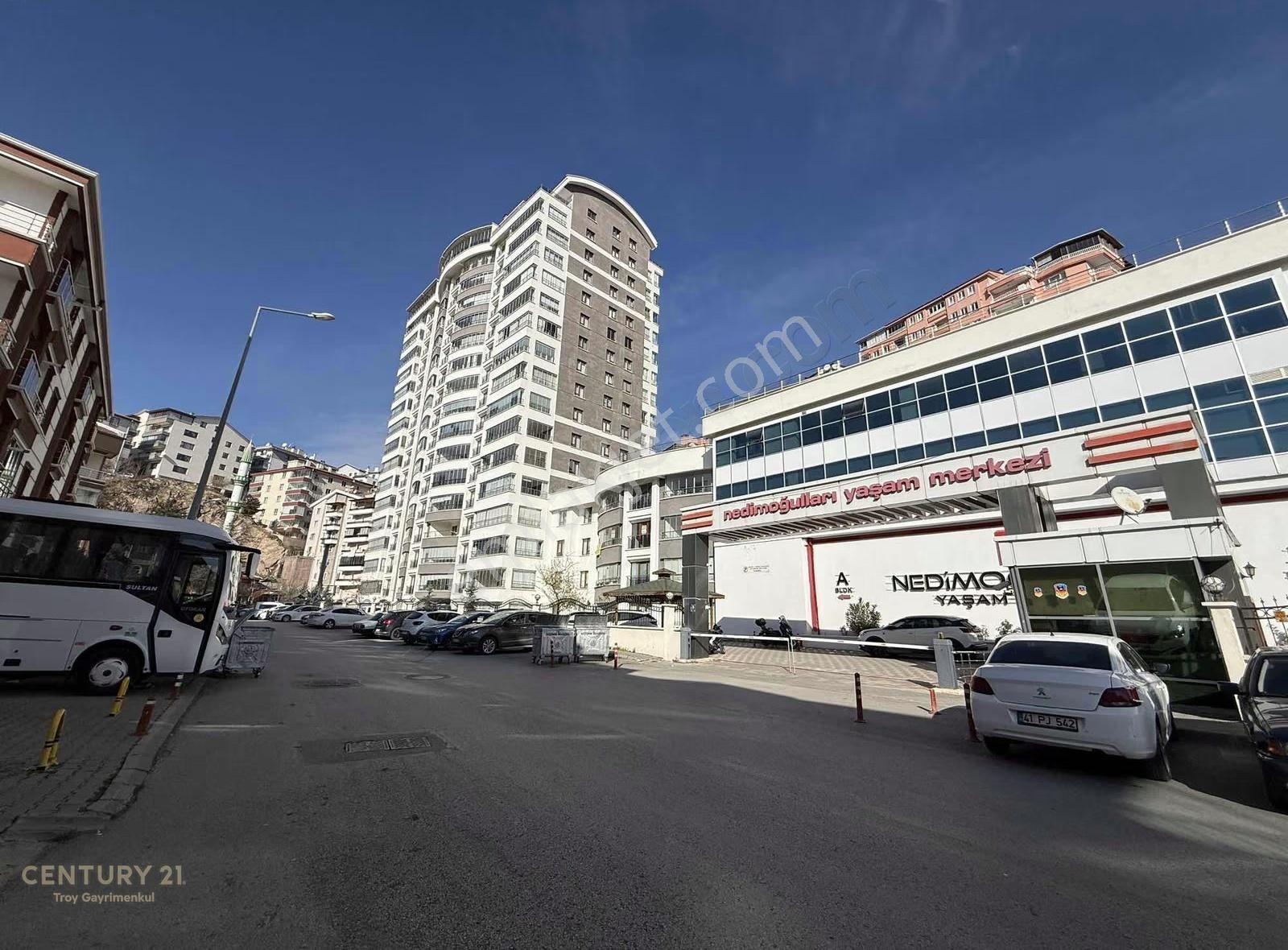 Ned Yaşam Merkezi'nde Modern 3+1 Kiralık Daire